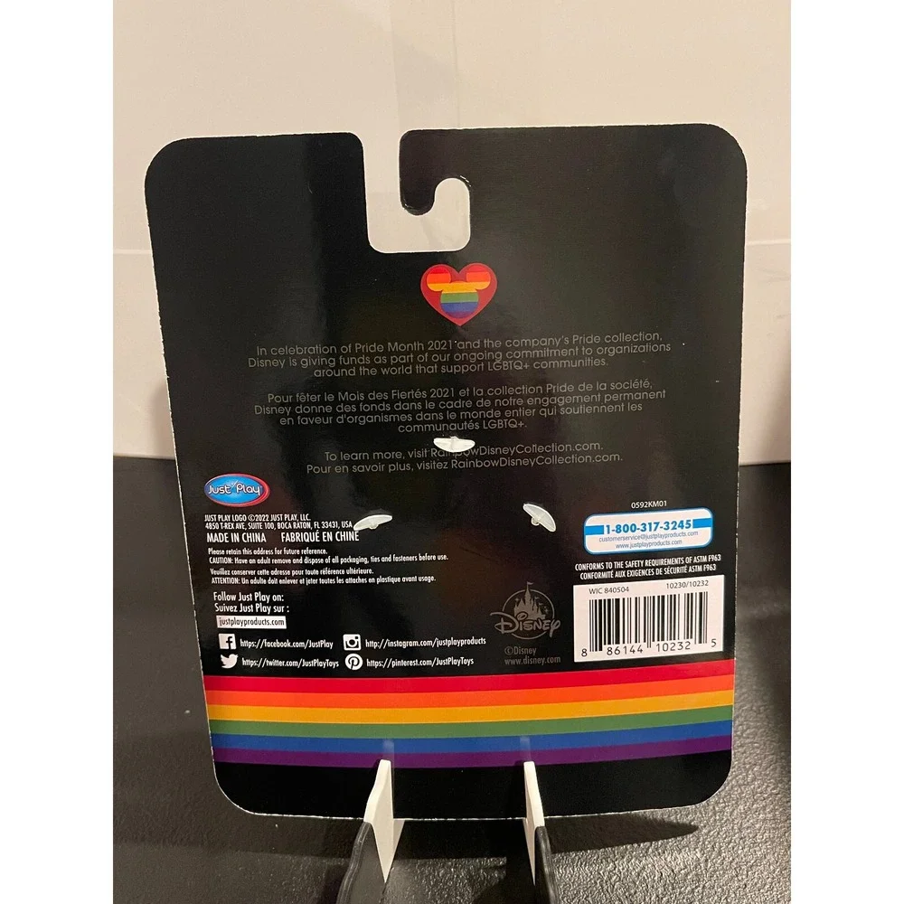 Disney Pride Collection Minnie Mouse Rainbow Plush Clip On Bag Charm 2021 NIP